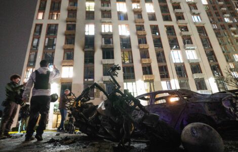 Zelenskyy says Russia strikes energy facilities despite Trump claim of an energy ceasefire